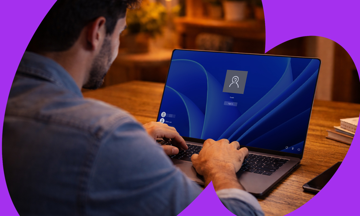 imagen de dos jóvenes con laptop